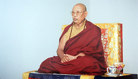 Lopon Tsechu Rinpoche im Buddhistischen Zentrum Hamburg